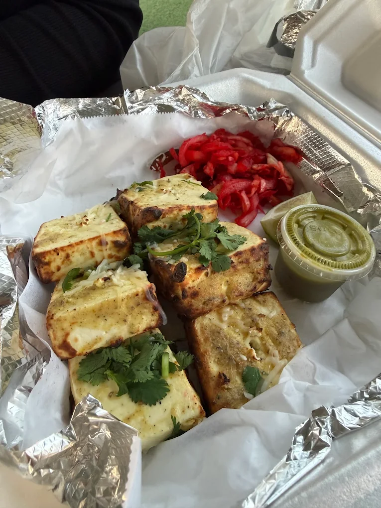 Grill%20And%20Curry%20Express%20|%20Your%20Favorite%20Indian%20Street%20Eats